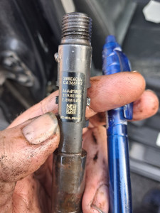 Photo de galerie - Démontage des injecteur diesel 