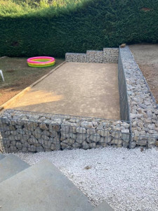 Photo de galerie - Pose Mur Gabion + Terrain Pétanque 