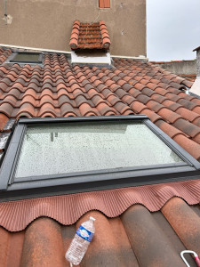 Photo de galerie - Pose d’un velux