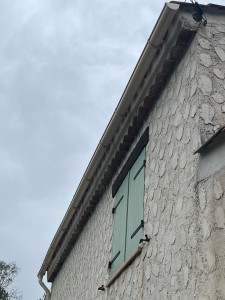 Photo de galerie - Finition de la gouttière