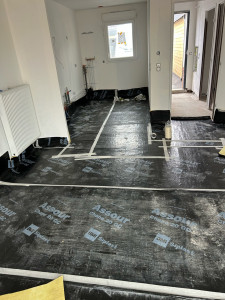 Photo de galerie - Préparation de chape liquide 