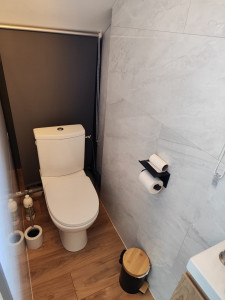 Photo de galerie - Le toilet