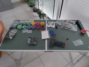 Photo de galerie - Le secret d'un montage de meuble rapide : la préparation 
