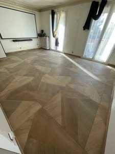 Photo de galerie - Pose de carrelage 90x90cm