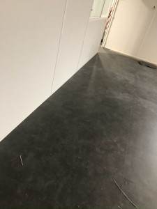 Photo de galerie - Après préparation des sols, pose d’un sol, PVC, 50 50