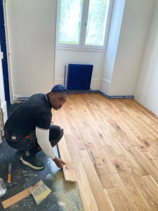 Photo de galerie - Pose parquet colle 