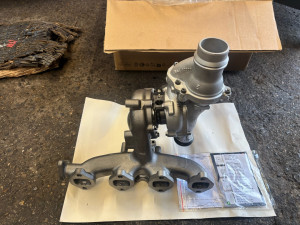 Photo de galerie - Turbo //biturbo 