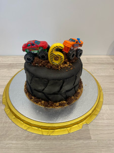 Photo de galerie - Cake art 12 personnes 