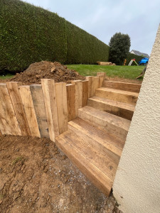 Photo de galerie - Jolie marche en chêne 