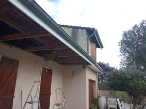 Photo de galerie - La pose de plafond en PVC