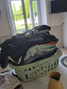 Photo de galerie - Panière de linge a repasser 