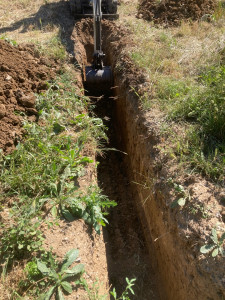 Photo de galerie - Tranchée pour réseau d écoulement.