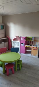 Photo de galerie - Salle de jeux refaite à neuf du sol au plafond 