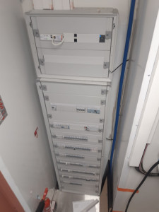 Photo de galerie - Tableau triphasé d'un bar/restaurant sur Vannes