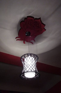 Photo de galerie - Réalisation d une rosace et pose lustre