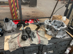 Photo de galerie - Réparation boîte de vitesse manuel 