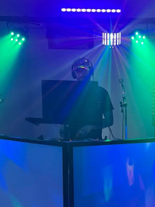 Photo de galerie - DJ - Disc Jockey