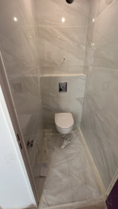 Photo de galerie - Installation wc  suspendu