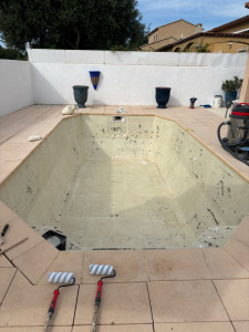 Photo de galerie - Entretien piscine