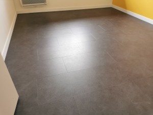 Photo de galerie - Pose de sol PVC, à clipser.