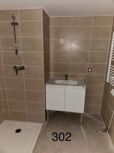 Photo de galerie - Pose meuble vasque 