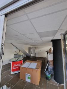 Photo de galerie - Pose de luminaires en pavé led sur faux plafond