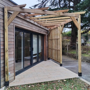 Photo de galerie - Pergola en pin