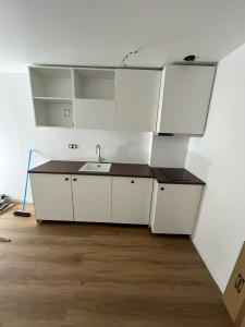 Photo de galerie - Montage d’une cuisine IKEA 