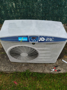 Photo de galerie - Entretien piscine