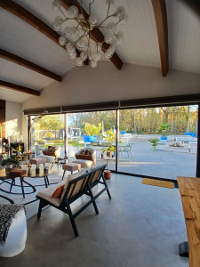 Photo de galerie - Nettoyage et entretien hebdomadaire de cette magnifique villa. Quel plaisir de contribuer à la beauté de cette villa de charme