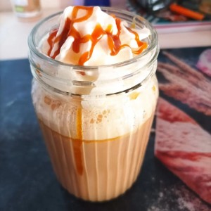 Photo de galerie - Café latte caramel