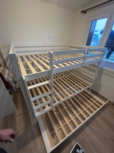 Photo de galerie - Montage d’un lit superposé ?