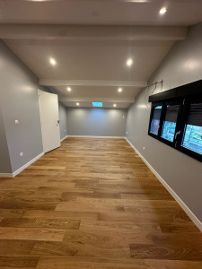 Photo de galerie - Pose parquet, rénovation peinture et électricité 