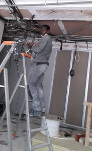 Photo de galerie - Installation et branchement des spots luminaires