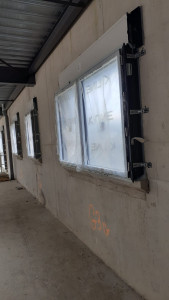 Photo de galerie - Pose des fenêtres en applique (neuf)