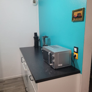 Photo de galerie - On s'occupe de tout peinture, montage des meubles et accessoires et le ménage 