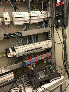 Photo de galerie - Contrôle des Amperage de l’installation en Triphasée 