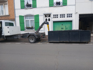 Photo de galerie - Pose de benne pour tous types de déchets 