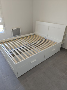 Photo de galerie - Montage d'un lit Ikea 
