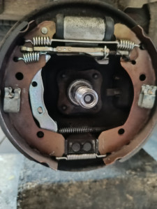 Photo de galerie - Remplacement kit frein ar