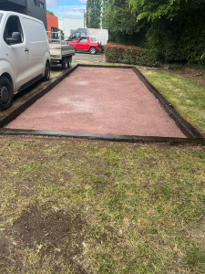 Photo de galerie - Terrain de pétanque 10m x 3m 