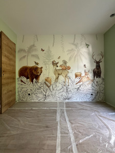 Photo de galerie - Pose d’une fresque en papier peint pour chambre d’enfant 