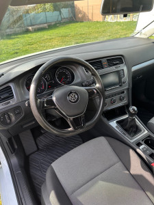 Photo de galerie - Nettoyage intérieur complet golf 7 