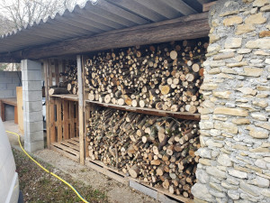 Photo de galerie - Débitage & rangement de bois