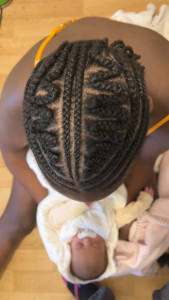 Photo de galerie - Natte collée avec motif afro