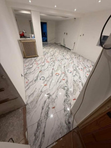 Photo de galerie - Coupe carreaux (BTP)