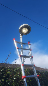 Photo de galerie - Remplacement des éclairages extérieurs 