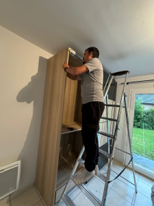 Photo de galerie - Réparation d’un meuble 