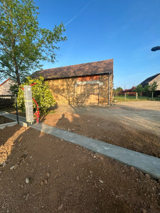 Photo de galerie - Fondation , élément de pillier pour portail coulissant.