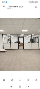 Photo de galerie - Cloison amovible bureau.